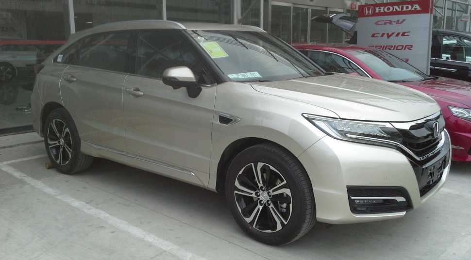 Honda Ur V 370 Turbo Awd Automatic