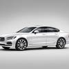 Volvo S90 (2016) 2.0 T8 Twin Engine Plug-in Hybrid AWD Automatic