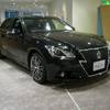 Toyota Crown Athlete XIV (S210) 2.5 V6 24V Automatic